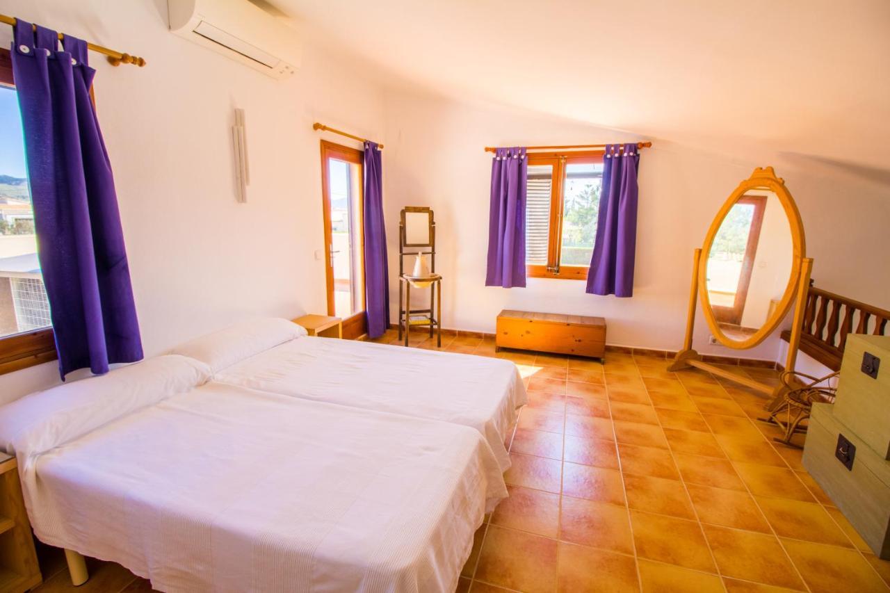 Hébergement de vacances With Private Pool, Wifi And A/c